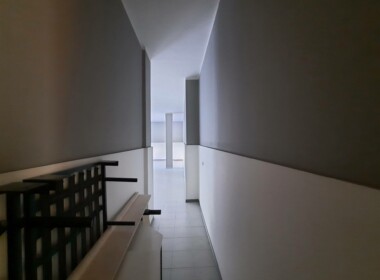 7992CA39987-4